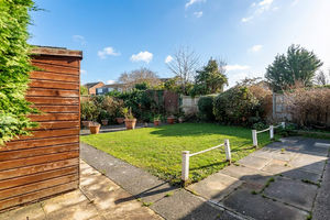 Photo 27- click for photo gallery